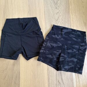 2 pairs of Sunzel bike shorts with pockets